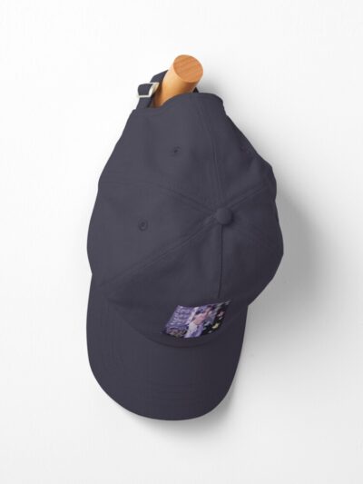 Alternative view of Niki Cap
